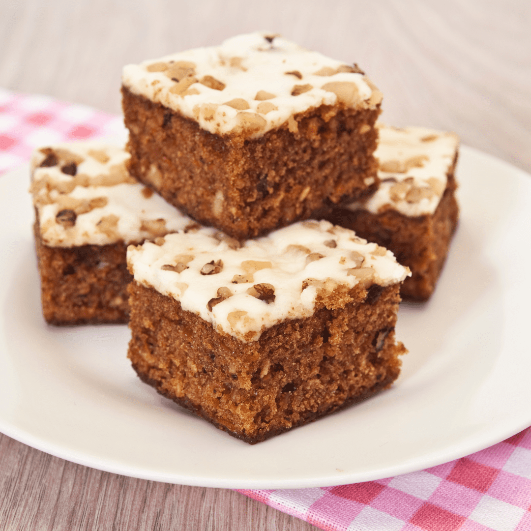 1-Bowl Carrot Apple Snack Cake