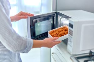 microwaving food contributes to hormone imbalance